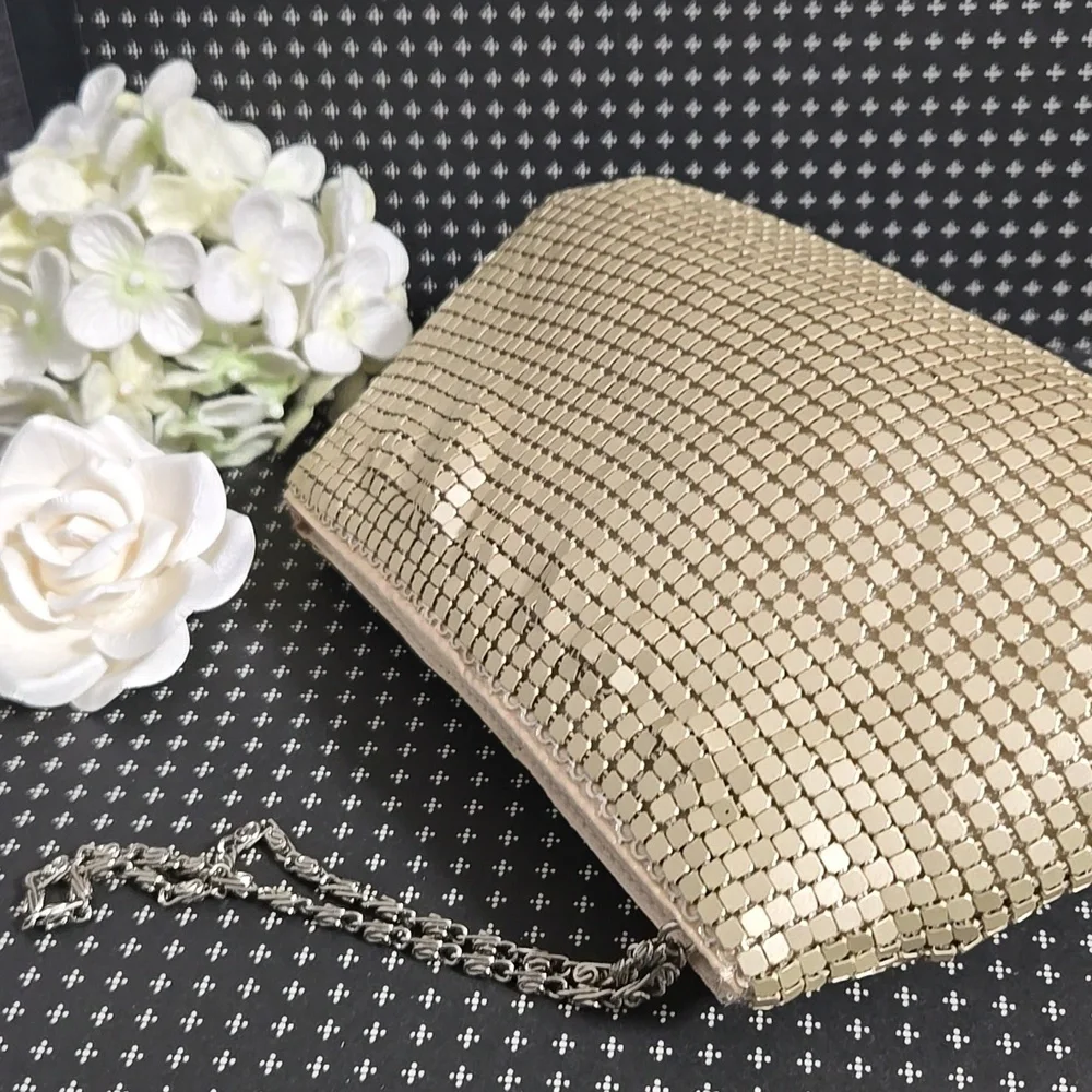 Vintage Champagne Gold Metal Mesh Chainmail Evening Bag Clutch Wristlet